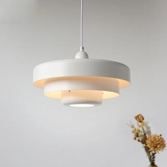 Bauhaus-Pendelleuchte – Elegante Eisen-Hängelampe für Ess- und Schlafzimmer