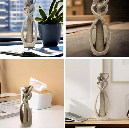 Abstrakte Paarskulptur - Symbol für zeitlose Liebe und Zuneigung