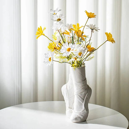 Ballettschuhförmige Vase – Stehende Blumendekoration