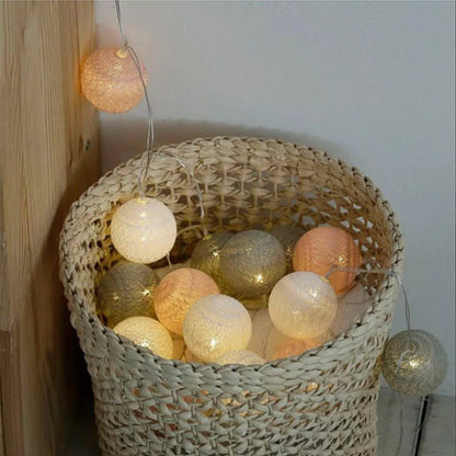 Baumwolle Kugel Schnurlicht Girlande - dekorative LED für warmes Umgebungslicht