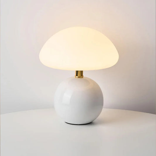 Französische Creme Tischlampe im Pilzdesign – LED Tischleuchte aus Keramik für stilvolle Raumbeleuchtung