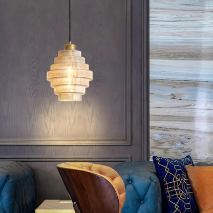 Gestufte Glas-Pendelleuchte - Weiches, diffuses Licht