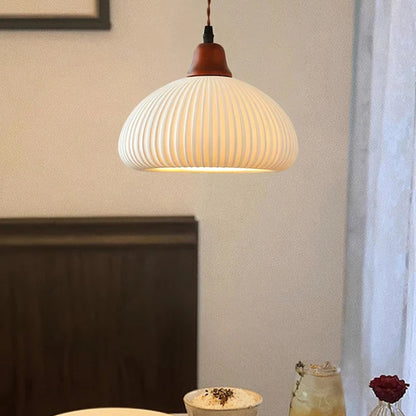 Rustikale Hängelampe - Schräges Hängelicht für gemütliche Räume