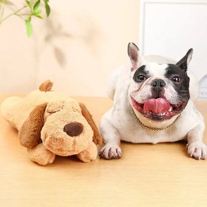 Herzförmiges Plüsch-Hundespielzeug - weicher Begleiter für drinnen und unterwegs