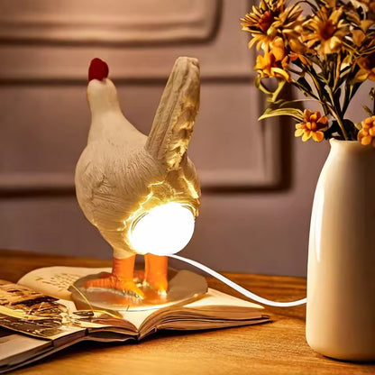 Huhn-mit-Ei-Design-Tischlampe – Warmweißes Umgebungslicht