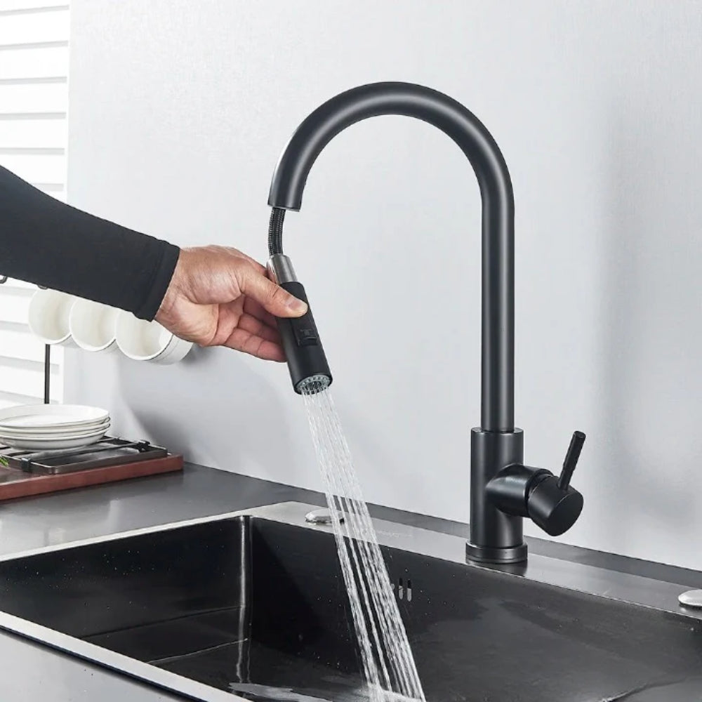 Intelligente Küchenarmatur - berührungsaktiviert mit heißem und kaltem Wasser