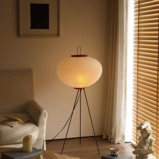Japanische Stehlampe – Sanfte Beleuchtung