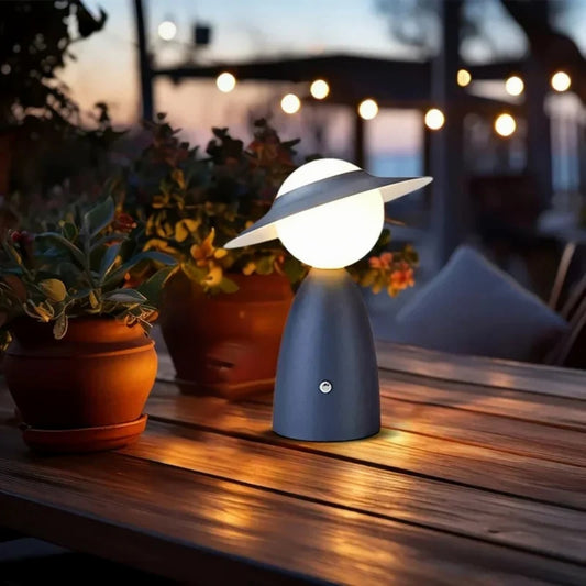 Kabellose Ladetischlampe - Licht und Strom in einem intelligenten Design