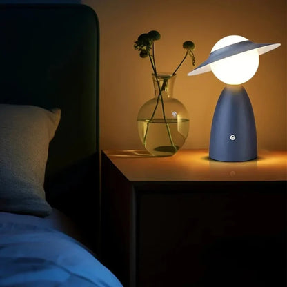 Kabellose Ladetischlampe - Licht und Strom in einem intelligenten Design