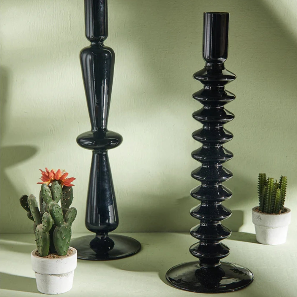 Kerzenständer aus Glas - Bunte Formen mit Retro-Appeal