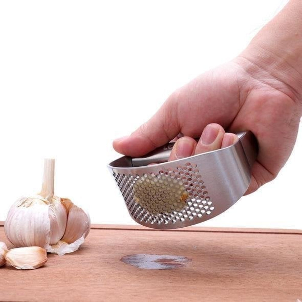 Kompakte wippende Knoblauchpresse - schnelles Zerkleinern mit komfortablem Griff