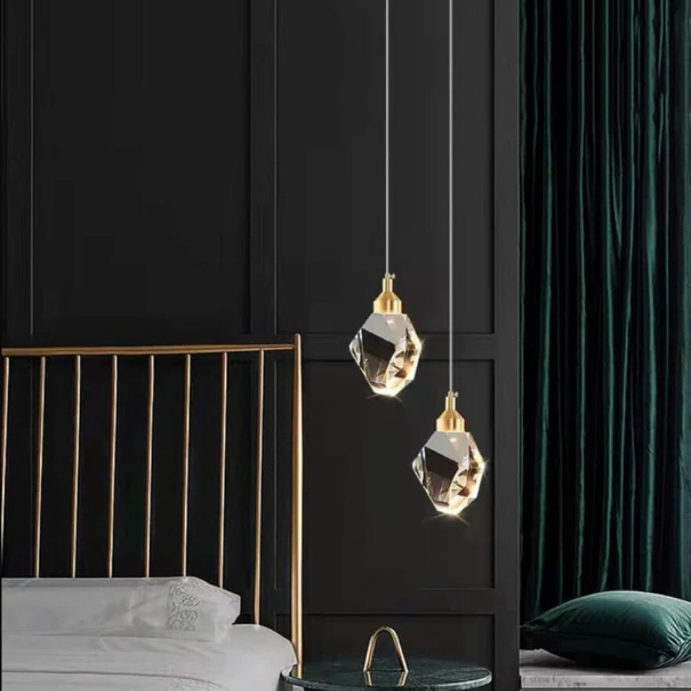 Kristallinspirierte Pendel- und Wandleuchte - stilvolle Doppelbeleuchtung