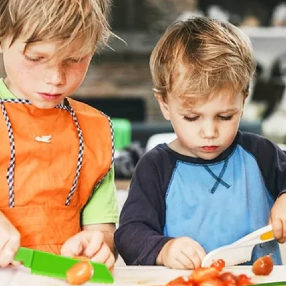 Küchen Spielzeug für Kinder – Koch- und Backset zum spielerischen Lernen