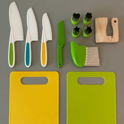 Küchen Spielzeug für Kinder – Koch- und Backset zum spielerischen Lernen