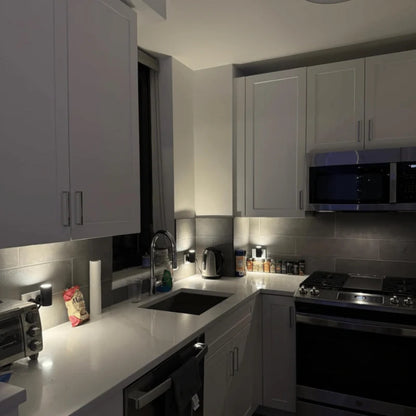 LED Einstecken Wandleuchte - Dimmbares Nachtlicht mit Automatisch Sensor