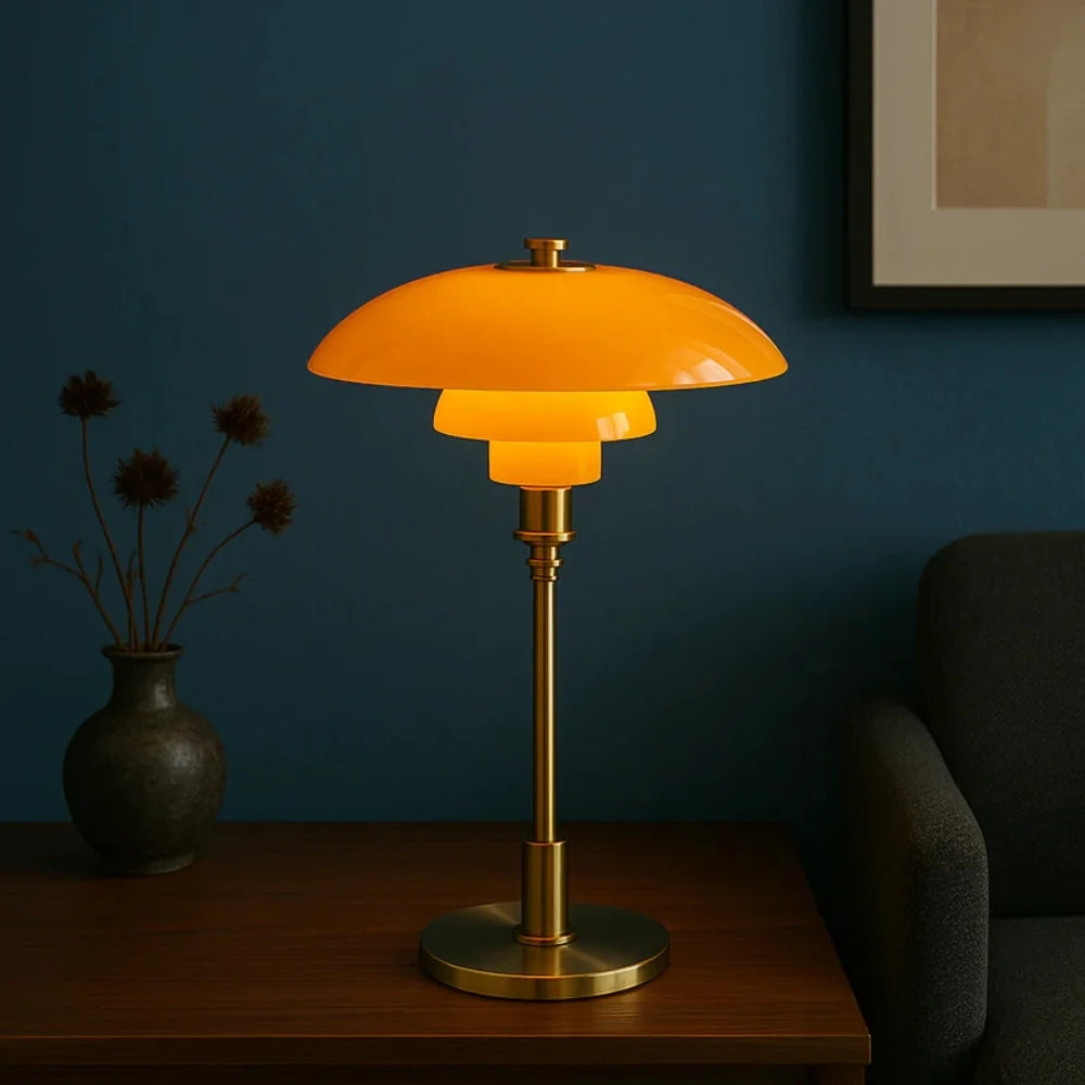LED-Tischlampe mit Drehdimmer – Skandinavischer Beleuchtungsstil