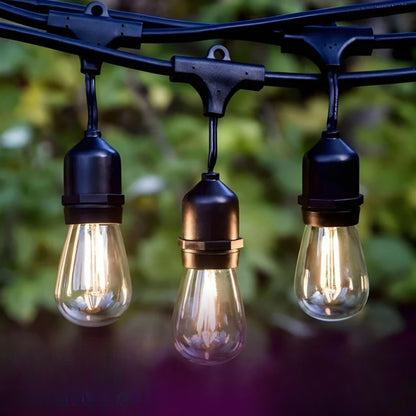 Lichterkette für draußen - wetterfeste Bistro-Beleuchtung mit weichem, warmem Licht