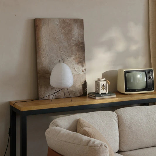 Minimalistische Tischlampe – Sanfte Ambiente Beleuchtung & Harmonisches Design