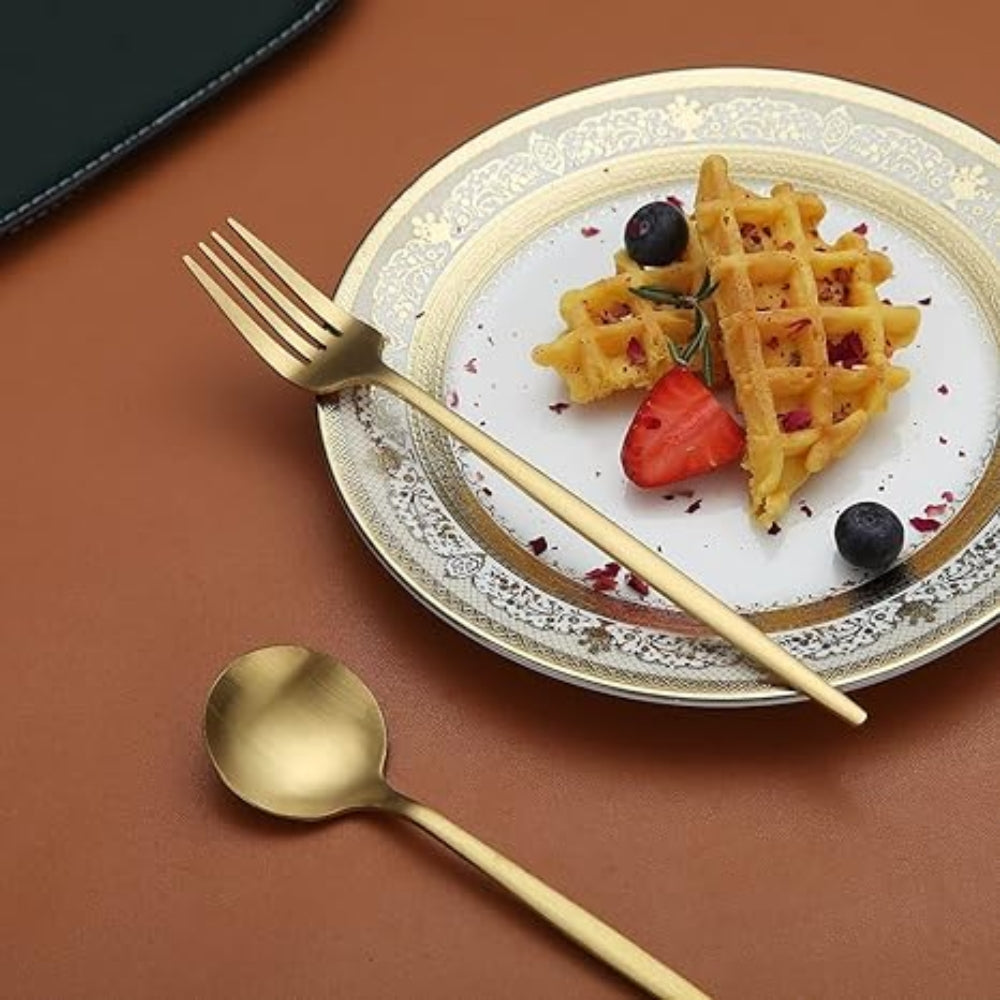Minimalistisches Besteckset - Messer, Löffel und Gabeln für jede Mahlzeit