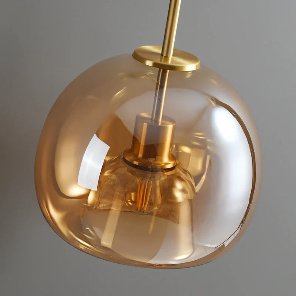 Moderne Pendelleuchte – Glasdesign mit Eleganter Oberfläche & Stilvoller Beleuchtung