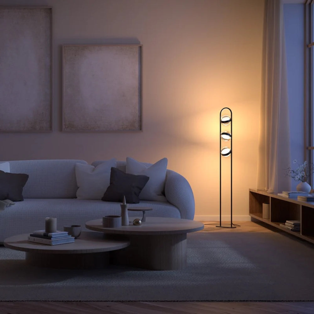 Moderne LED-Stehlampe – 3 Glaskugeln