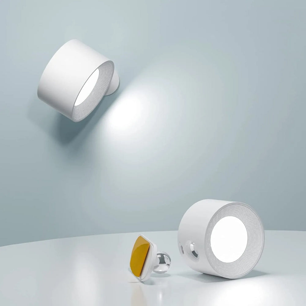 Moderne Spotlampe - Wand- oder Tischleuchte mit doppeltem Verwendungszweck
