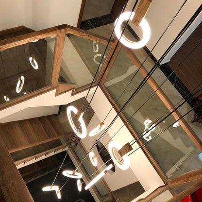 Moderne Treppenhaus-Pendelleuchte - Verstellbare Multi-Ring LED-Beleuchtung