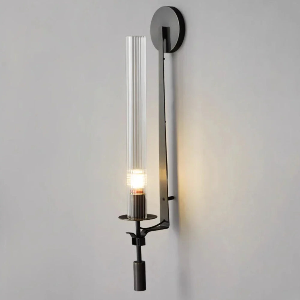 Moderner goldener Wandleuchter - Minimalistische Akzentbeleuchtung