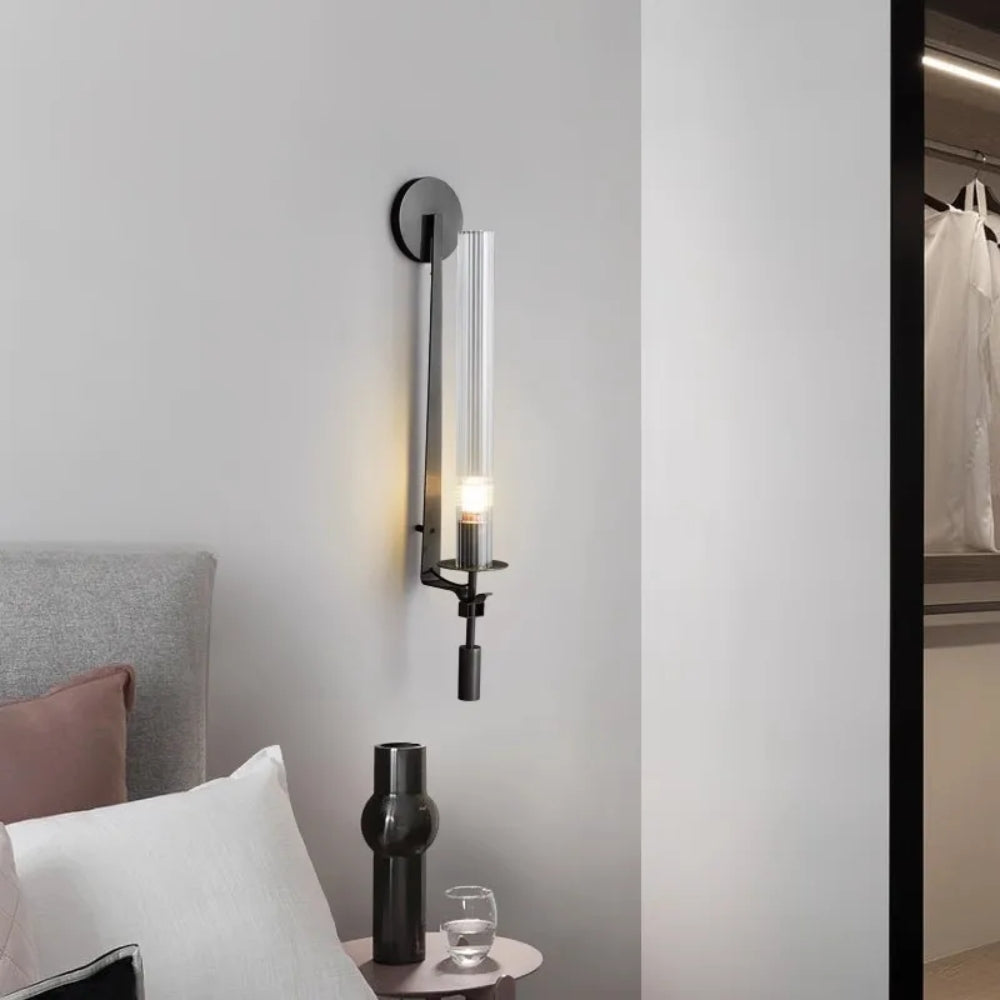Moderner goldener Wandleuchter - Minimalistische Akzentbeleuchtung