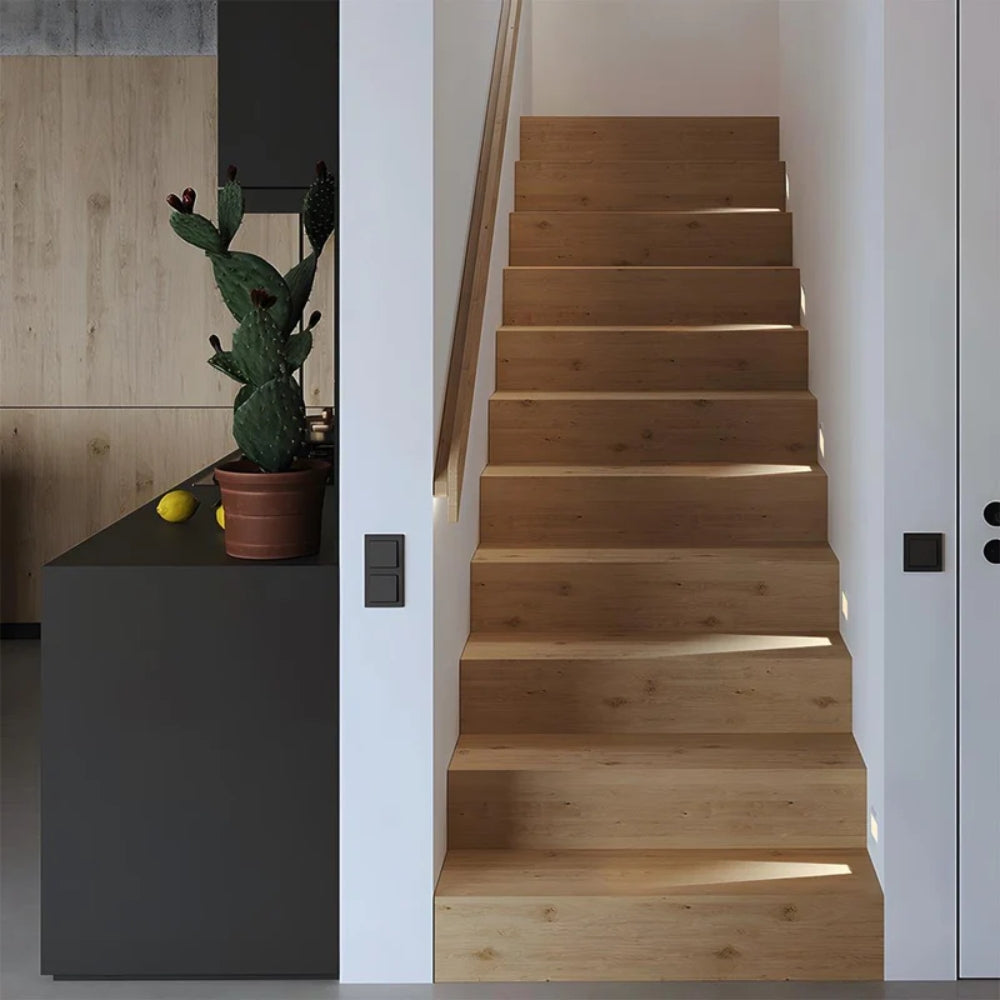 Nahtlose Bewegungs-Wandleuchte – Eingebaute LED-Beleuchtung