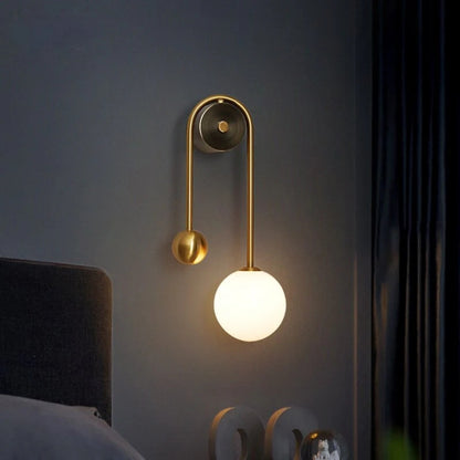 Nordisch inspirierter Wandleuchter - Gold Akzentlampe