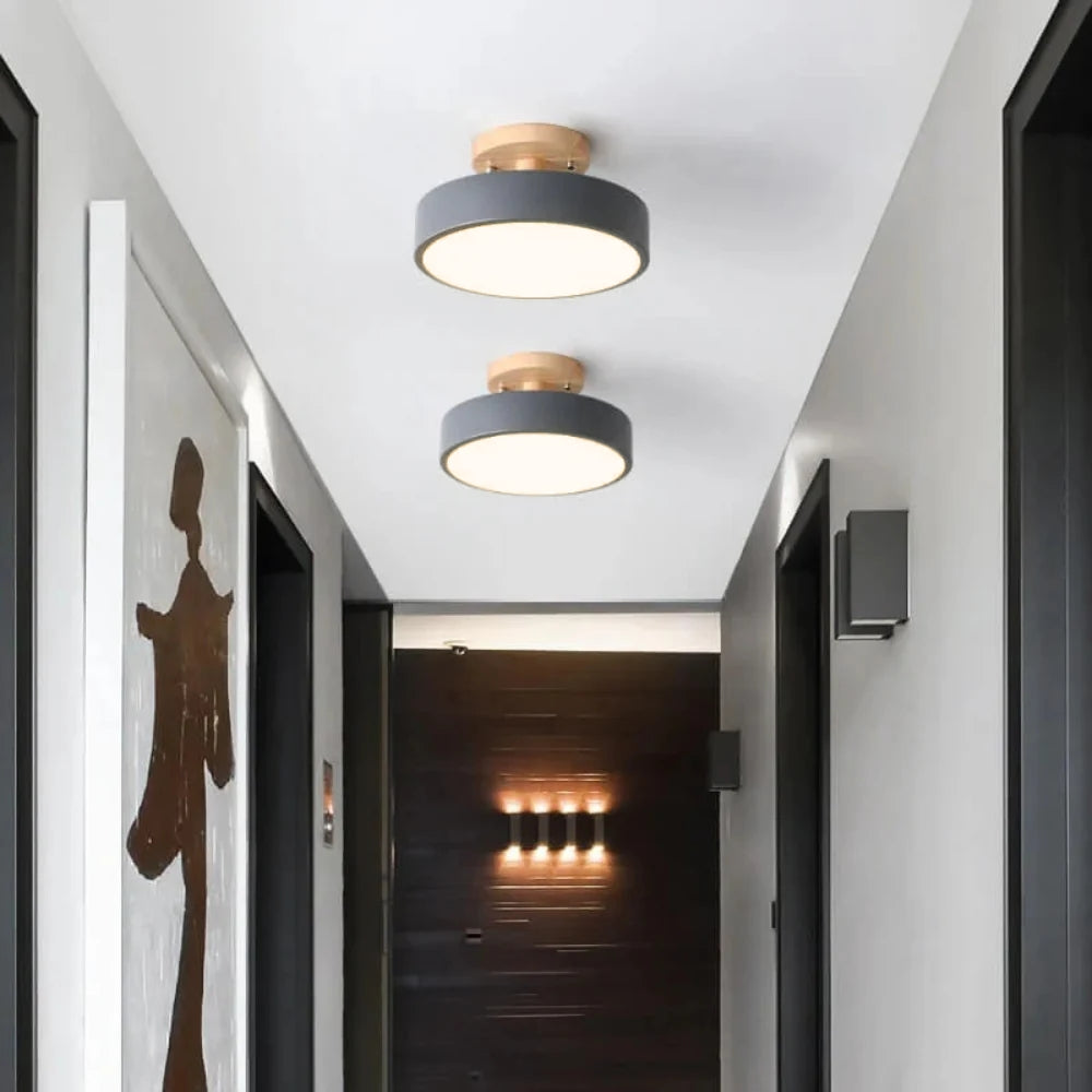 Nordische LED-Deckenleuchte – Halbeinbau mit Matter Schirmoptik