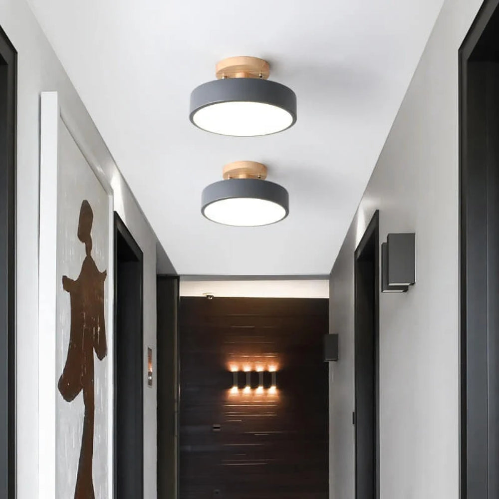 Nordische LED-Deckenleuchte – Halbeinbau mit Matter Schirmoptik