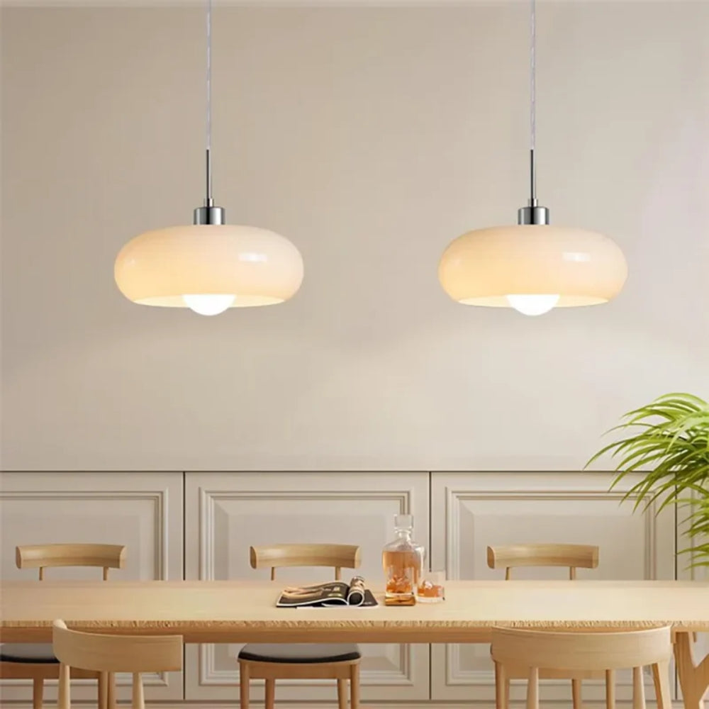 Nordische Pendelleuchte - Schlichtes Design für gemütliche Essbereiche