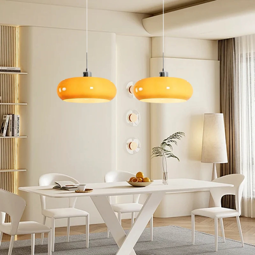 Nordische Pendelleuchte - Schlichtes Design für gemütliche Essbereiche