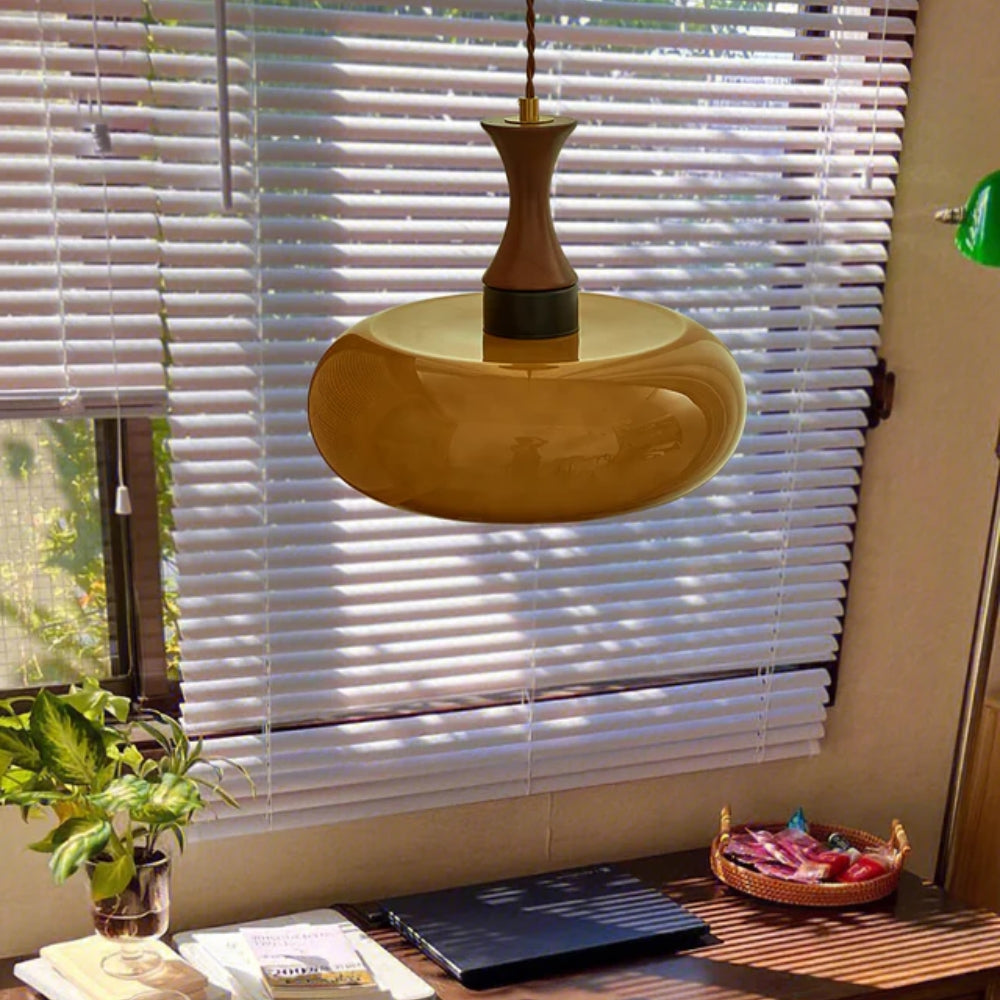 Pendelleuchte aus braunem Glas - Regulierbare und dimmbare Beleuchtung