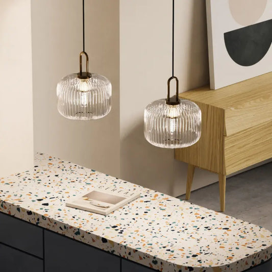 Moderne Pendelleuchte aus Klarglas - verstellbares Kabel und verschiedene Formen