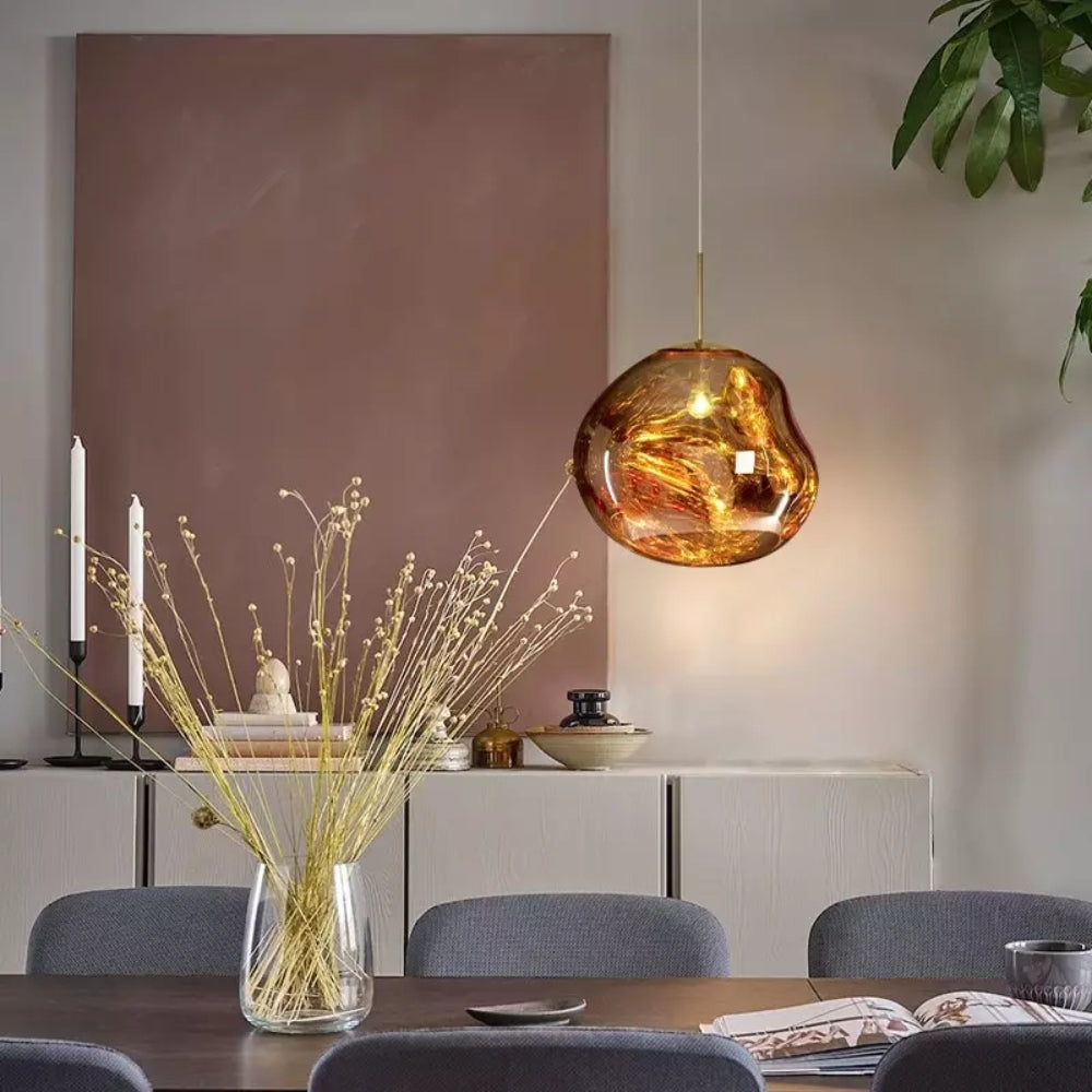 Pendelleuchte – Modernes Glasdesign & Wärmende Atmosphäre