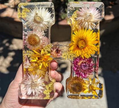 Personalisierte Brief Nachtlicht - getrocknete Blume LED-Tischlampe