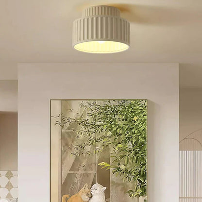 Plissierte Deckenleuchte - Retro-inspirierte Lampe für jeden Raum