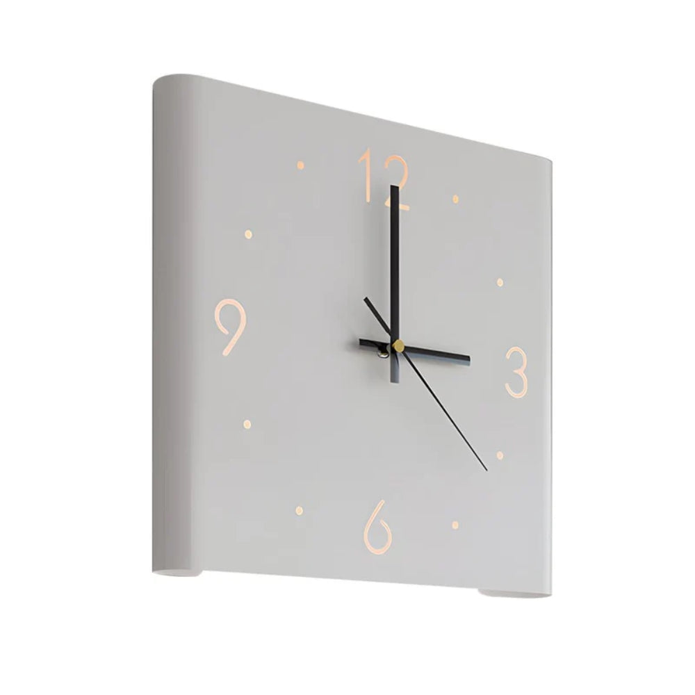 Quadratische Stille LED-Wanduhr – Hinterleuchtete Ecke mit Sensorlicht-Option