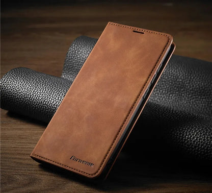 Handy-Schutzhülle - Magnetverschluss mit integrierten Taschen für iPhones