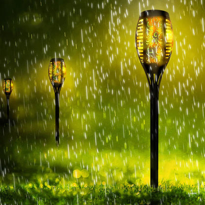 Solar-Gartenlampe mit Sensor - kabellose Außenbeleuchtung mit warmem Licht