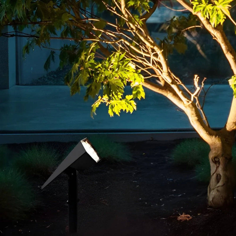 Solarbetriebene Außenstehlampe – Automatisches Ein/Aus für Gartenbeleuchtung