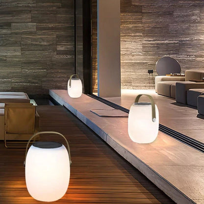 Solarbetriebene LED-Laterne – Wasserdichte Tragbare Außen-Stehlampe