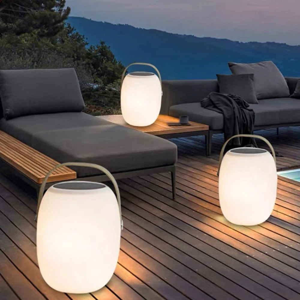 Solarbetriebene LED-Laterne – Wasserdichte Tragbare Außen-Stehlampe