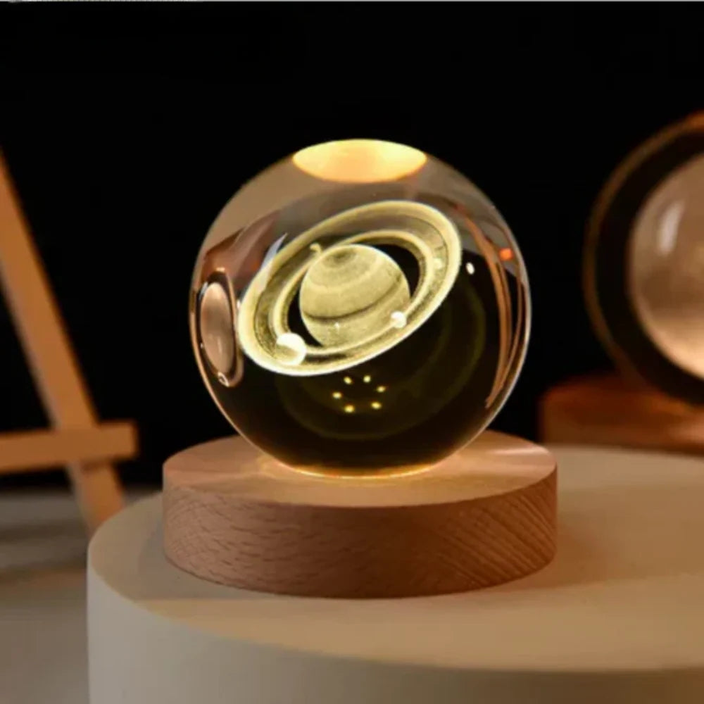 Tischlampe im Himmlischen Stil – 3D-Gravierte Kugel mit Warmem Licht