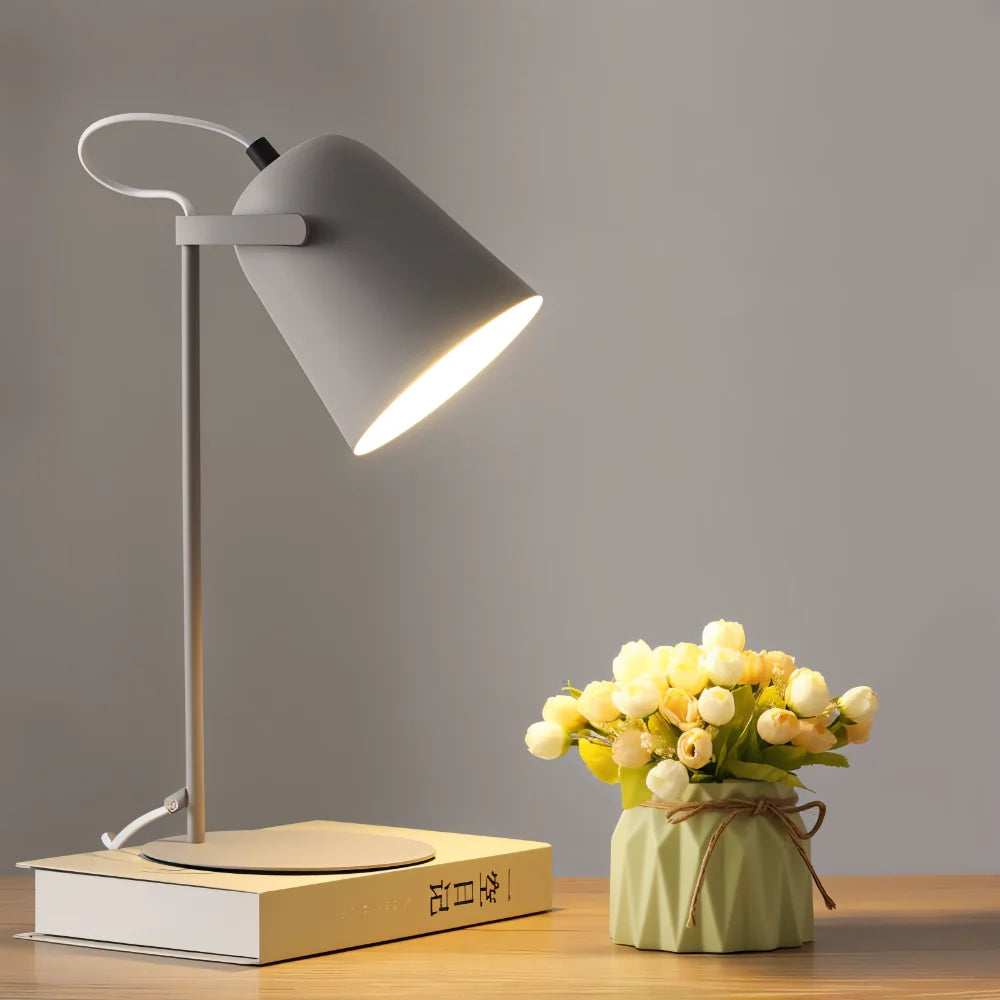 Tischlampe – Modernes Design & Augenfreundliche Beleuchtung