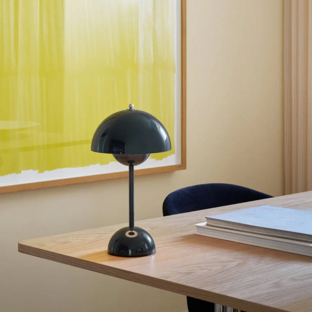 Tragbare Tischlampe – Kuppelform & Für Drinnen und Draußen