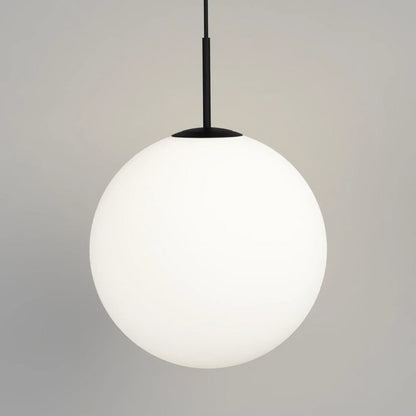 Überdimensionale Pendelleuchte - Sphärische Designbeleuchtung für Innenräume